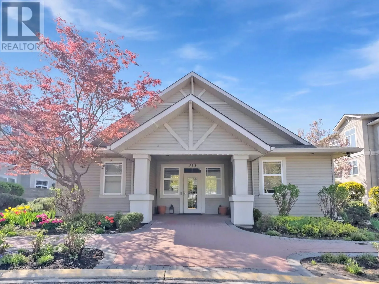 555 Houghton Road Unit# 218