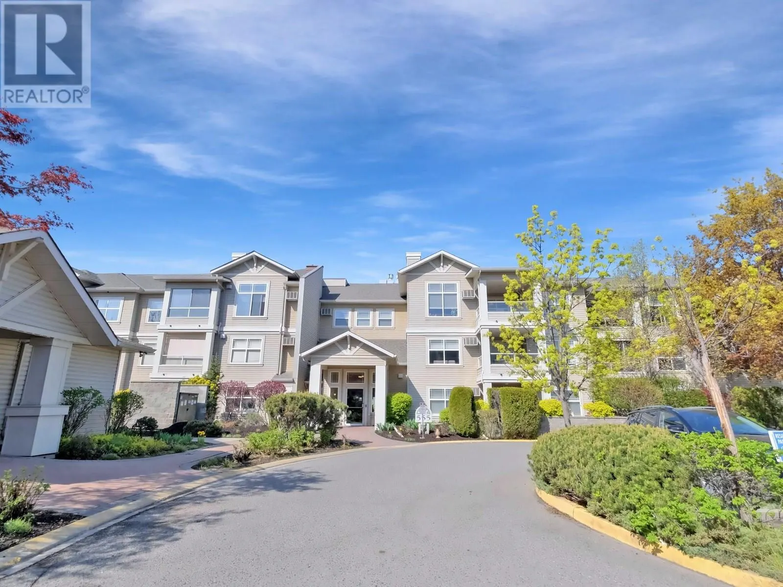 555 Houghton Road Unit# 218