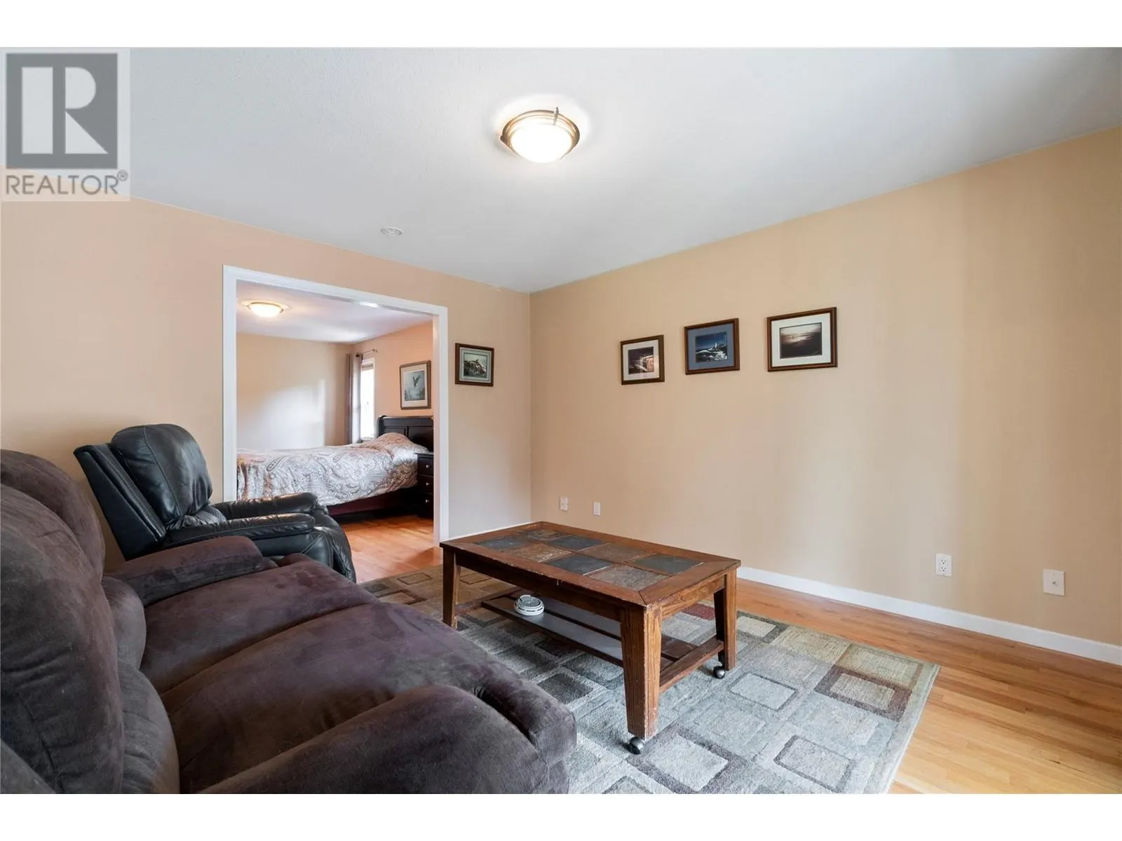 2143 Pleasant Dale Road W