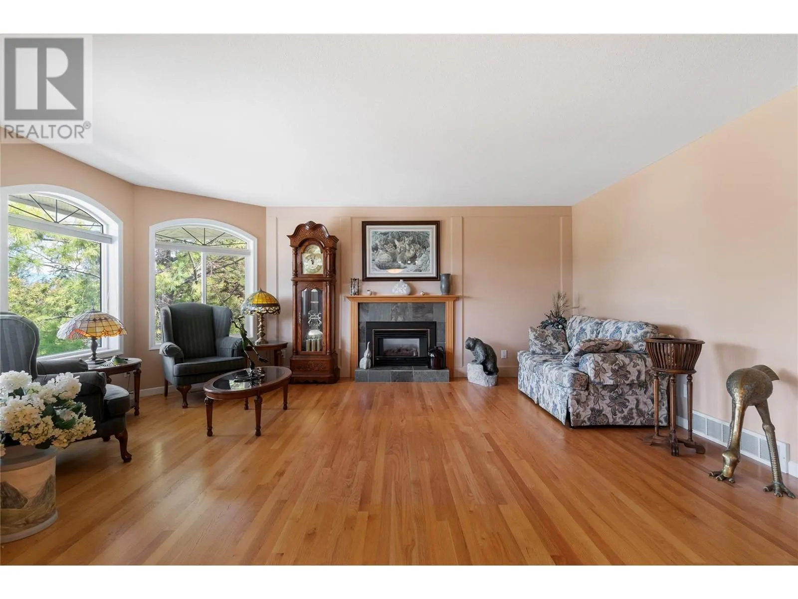 2143 Pleasant Dale Road W