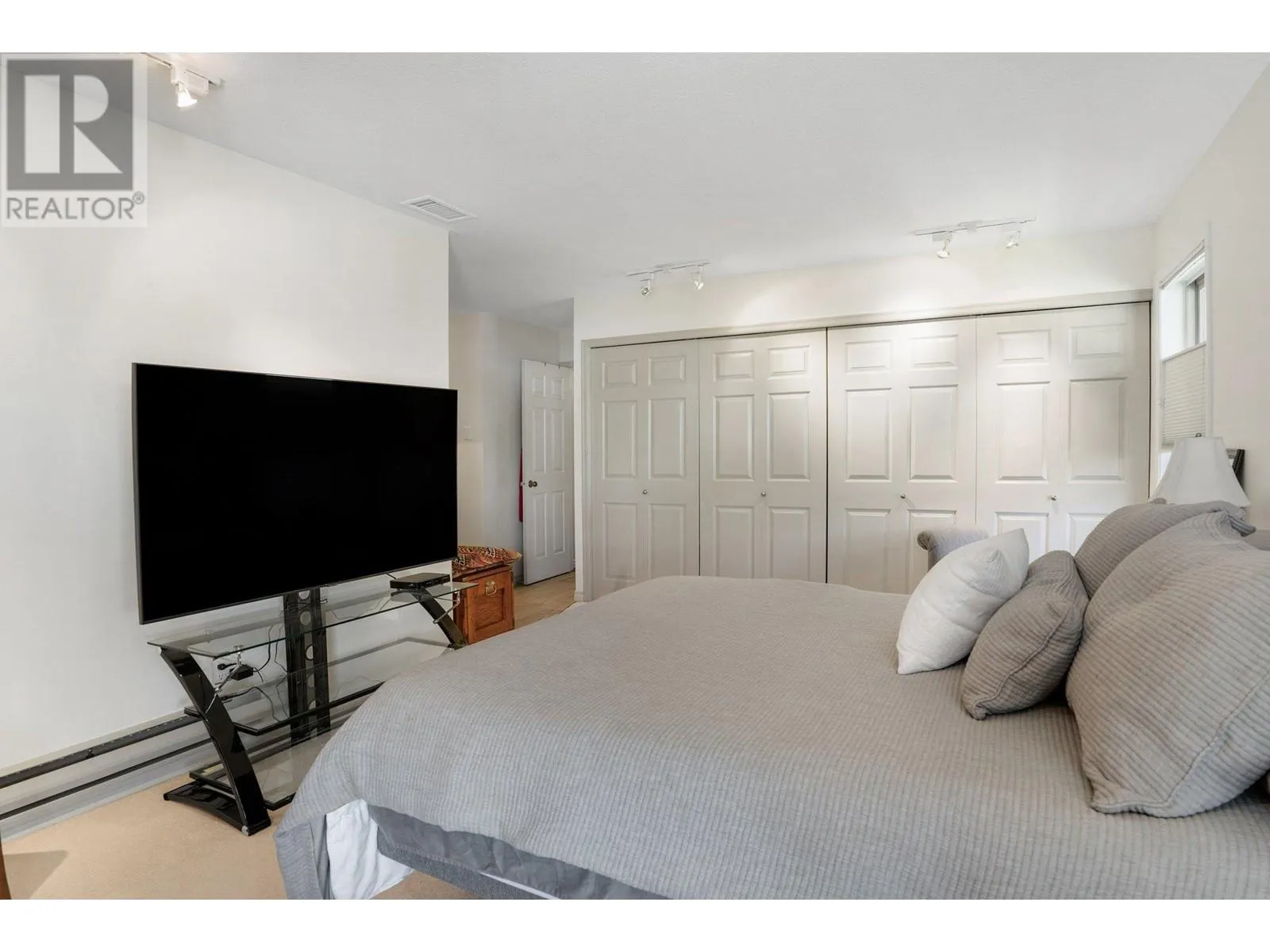 1530 Kelglen Crescent Unit# 21