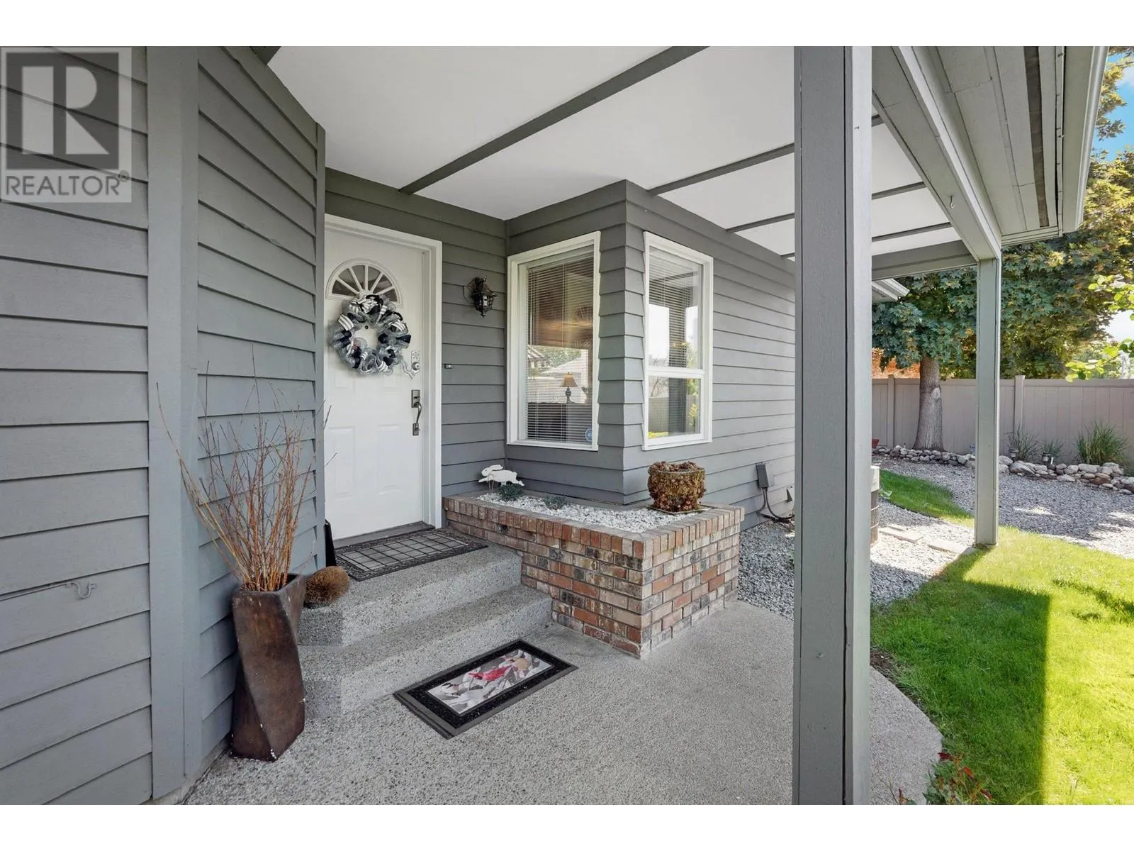 1530 Kelglen Crescent Unit# 21