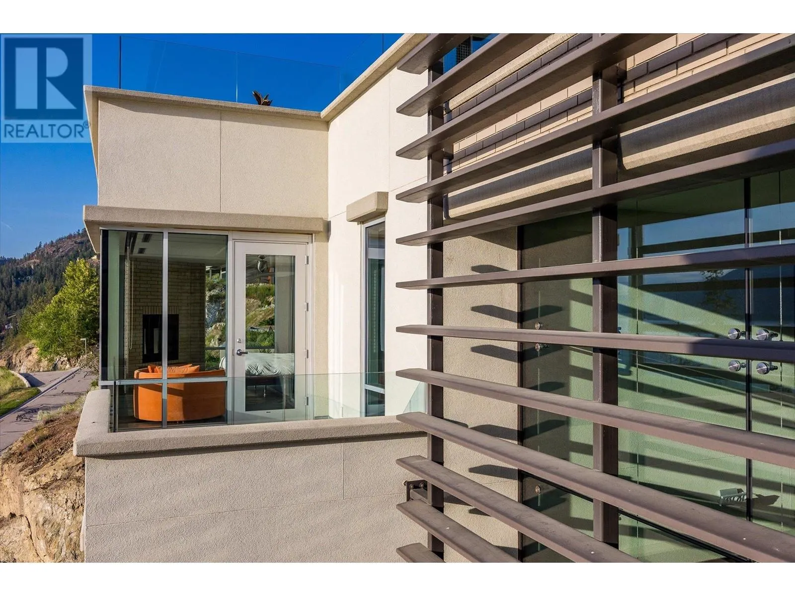 180 Sheerwater Court Unit# 19