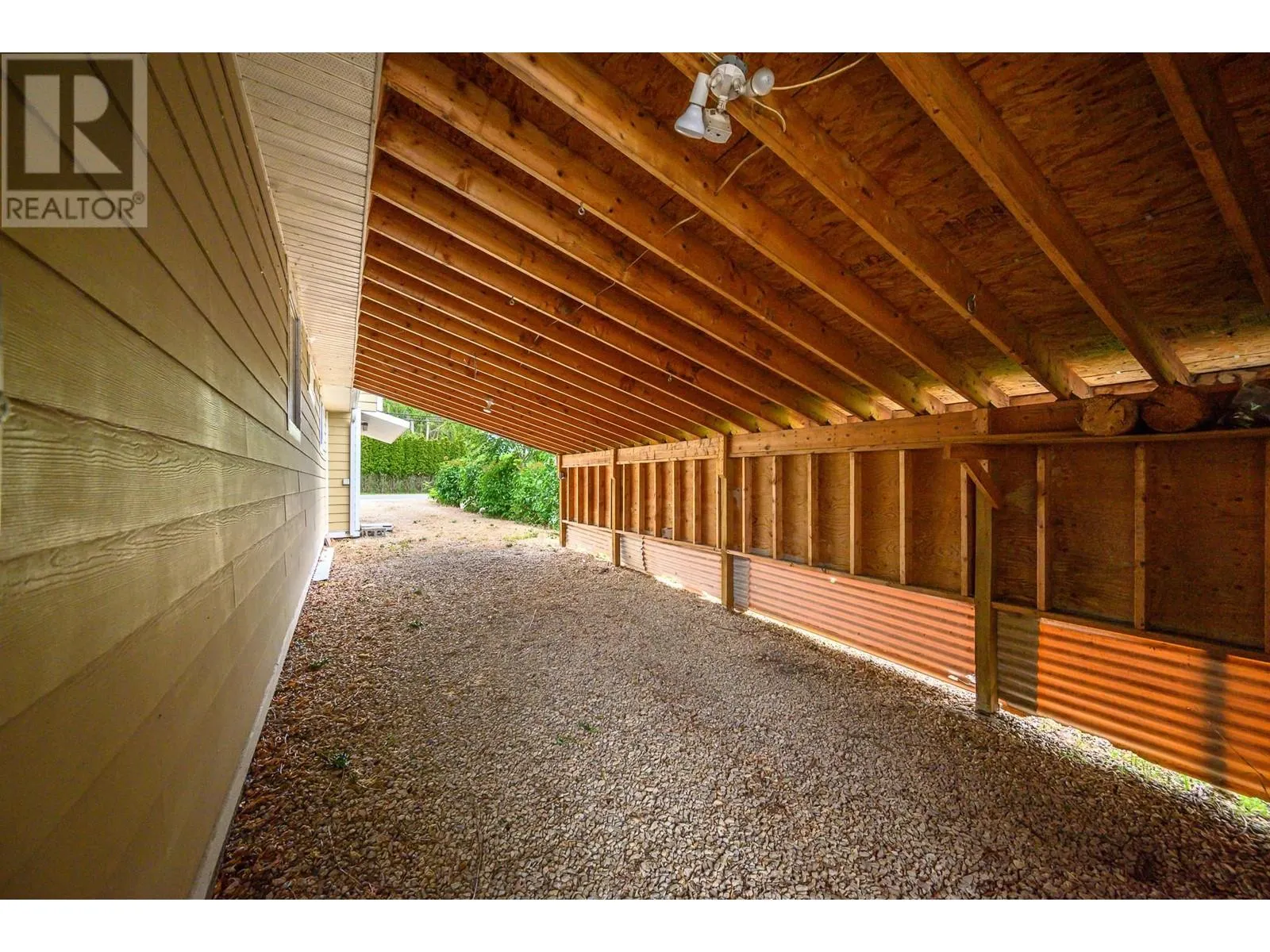 2612 Lakeshore Road