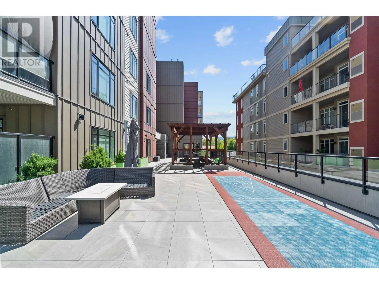 529 Truswell Road Unit# 301
