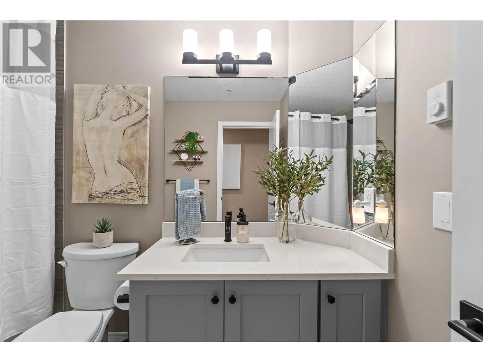 529 Truswell Road Unit# 301