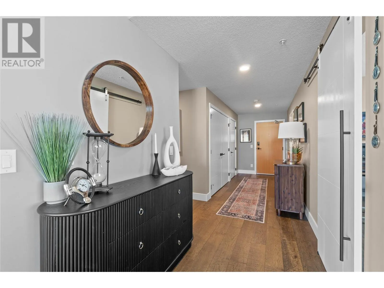 529 Truswell Road Unit# 301