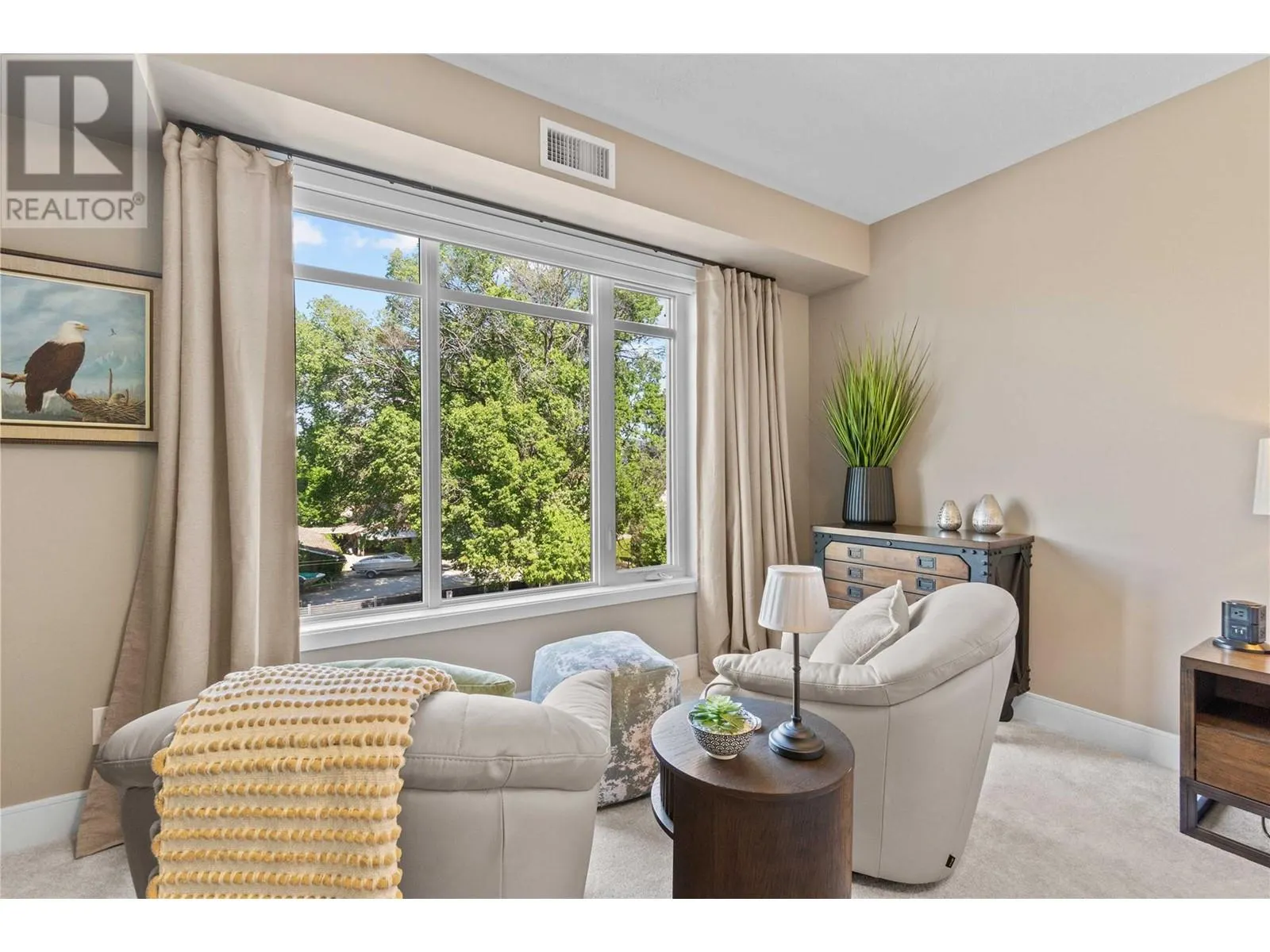 529 Truswell Road Unit# 301