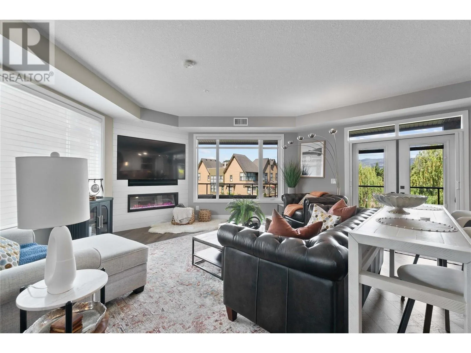 529 Truswell Road Unit# 301
