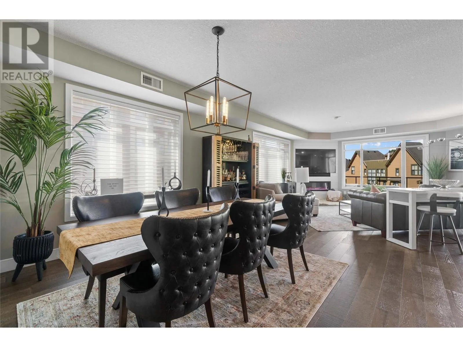 529 Truswell Road Unit# 301