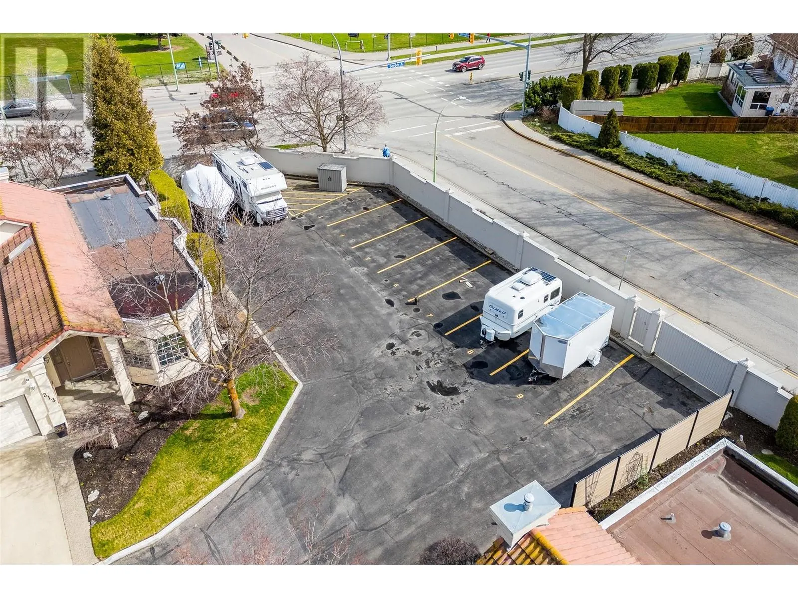 650 Lexington Drive Unit# 116
