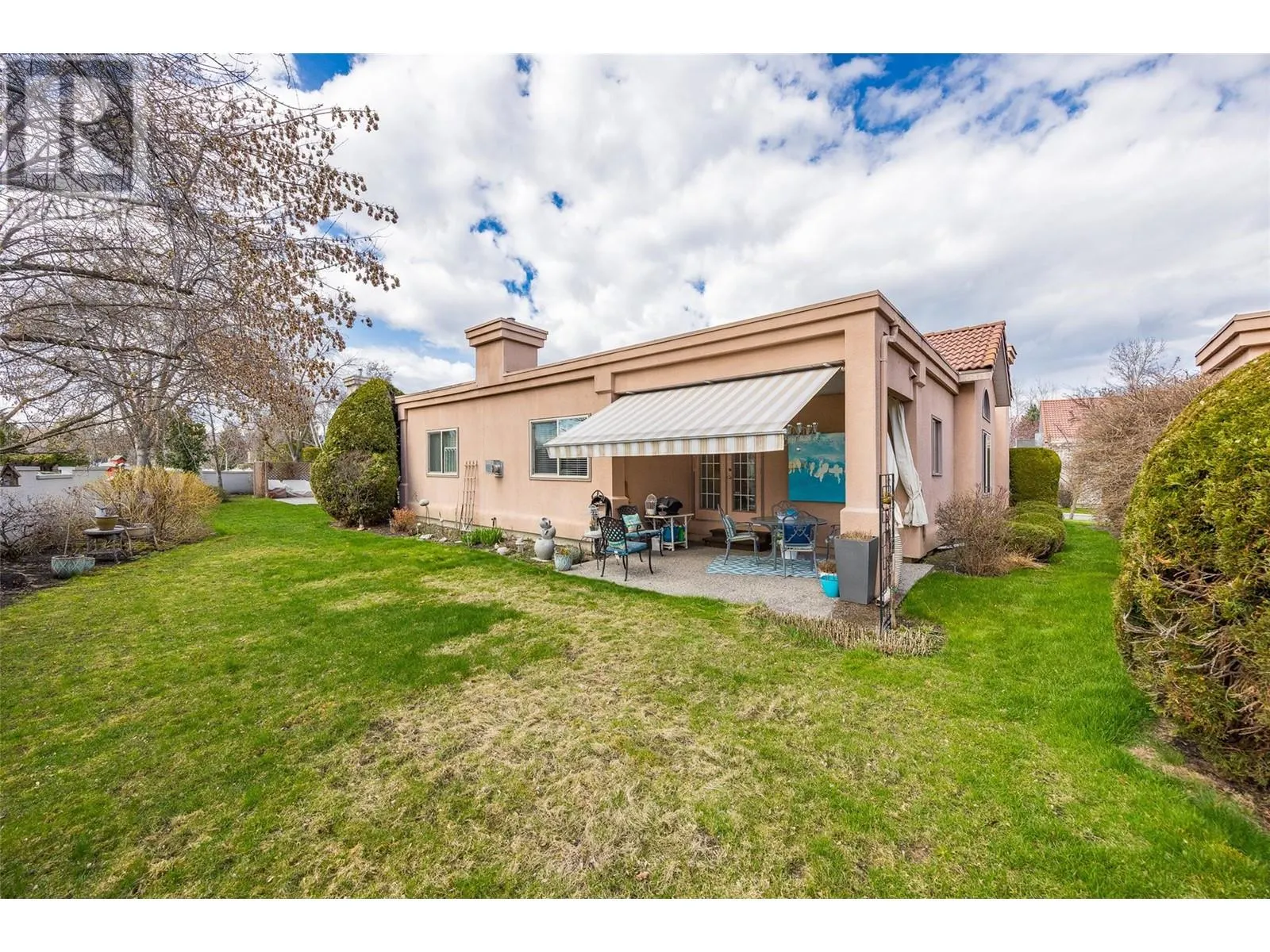 650 Lexington Drive Unit# 116