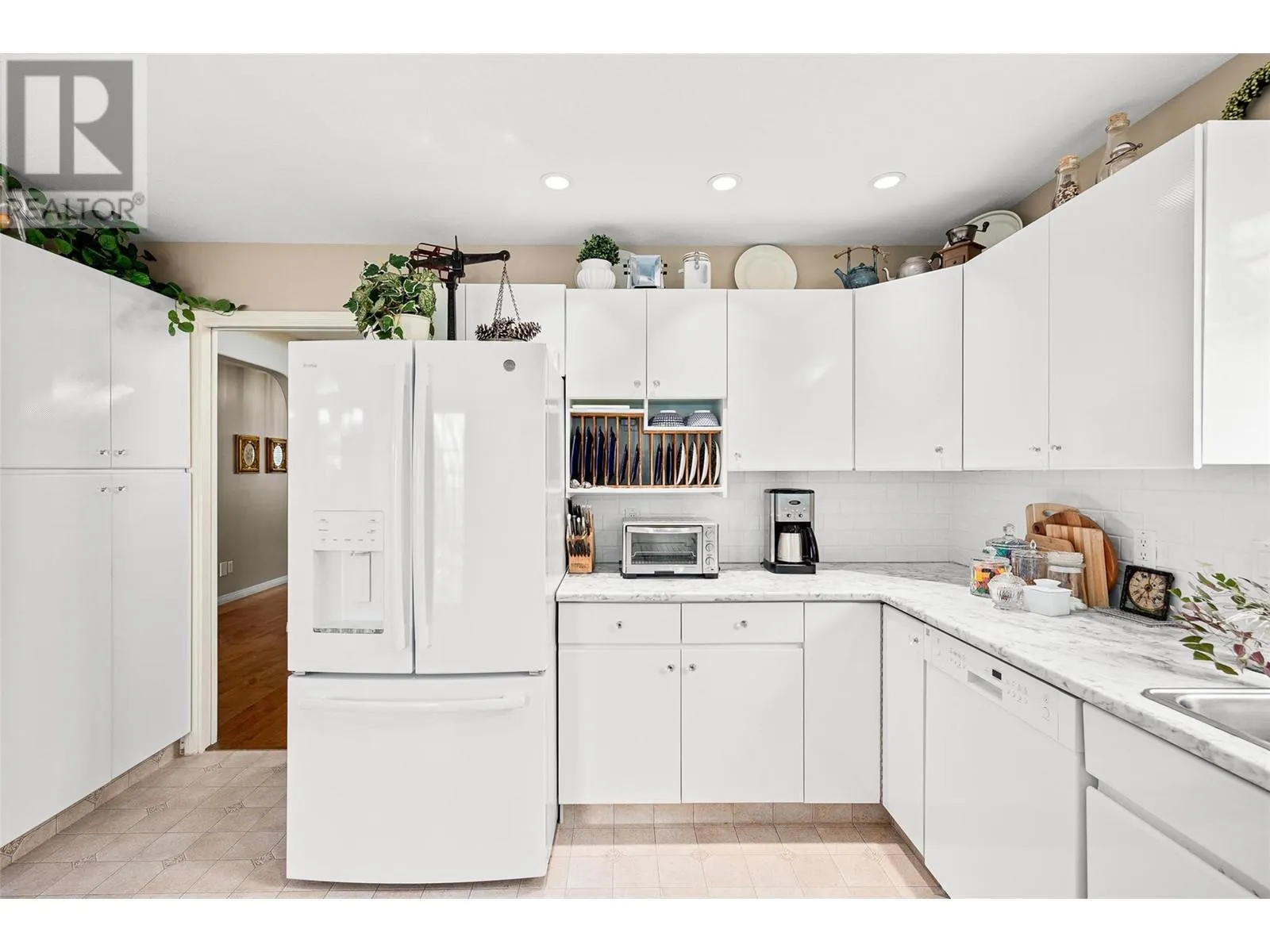 650 Lexington Drive Unit# 116