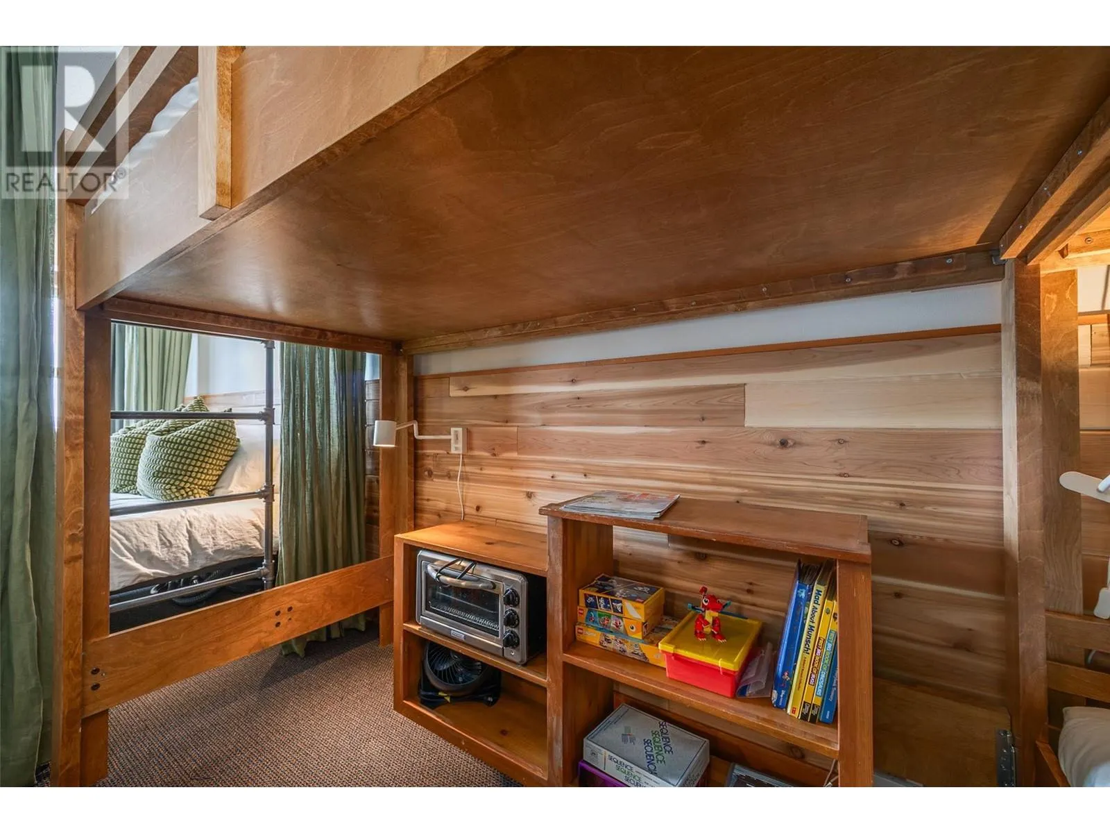 5275 Big White Road Unit# 314