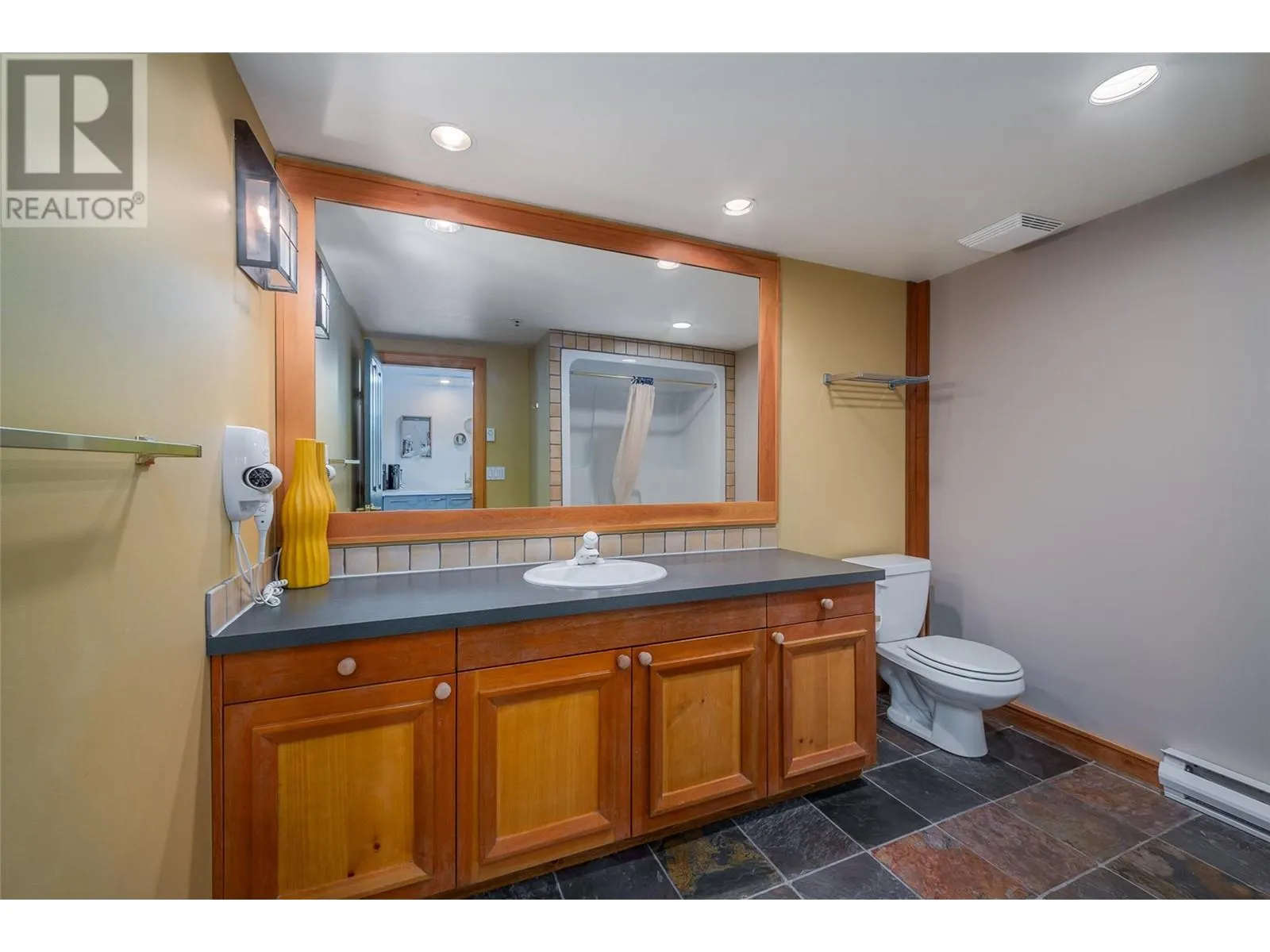 5275 Big White Road Unit# 314