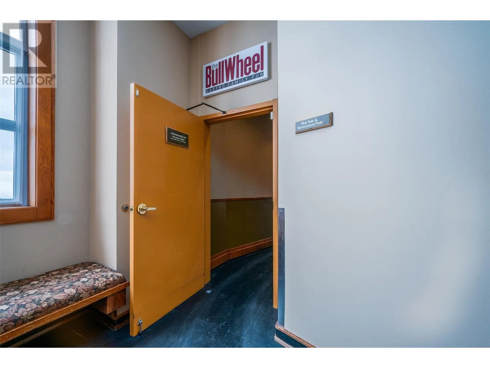 5275 Big White Road Unit# 314