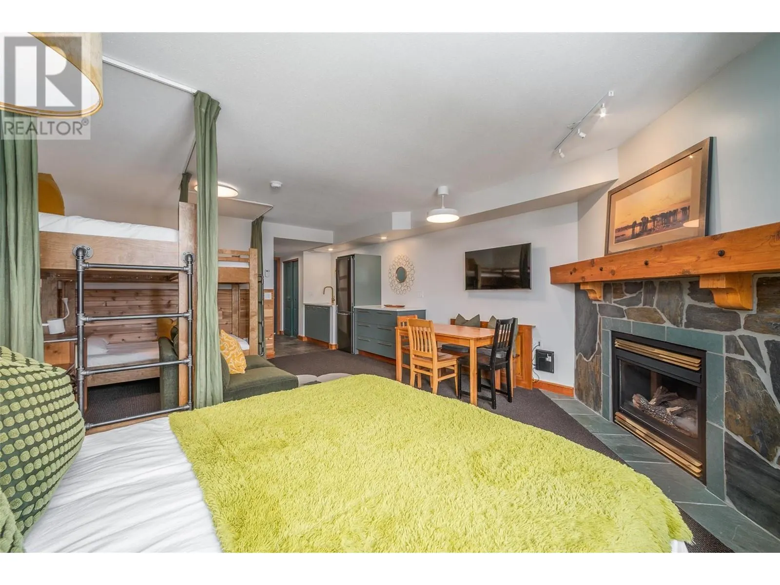 5275 Big White Road Unit# 314