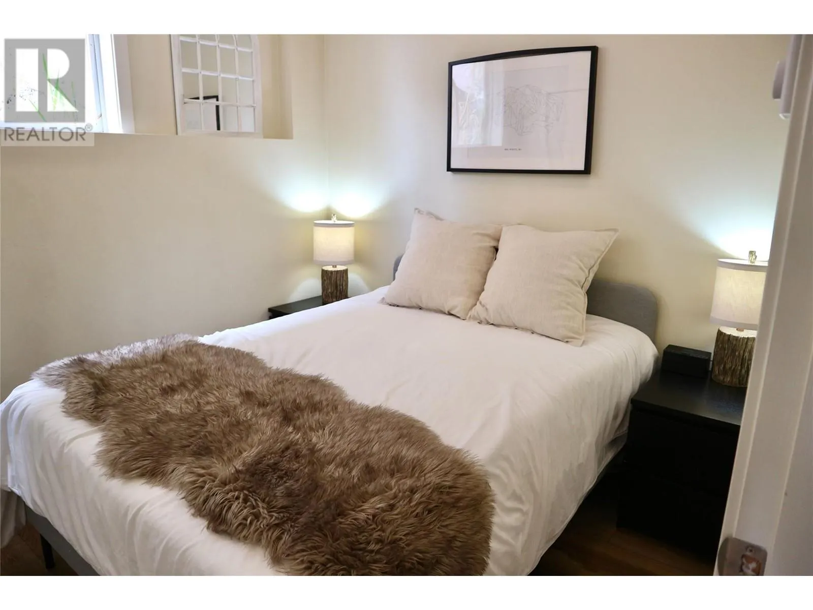 5981 Snow Pines Crescent Unit# 117C
