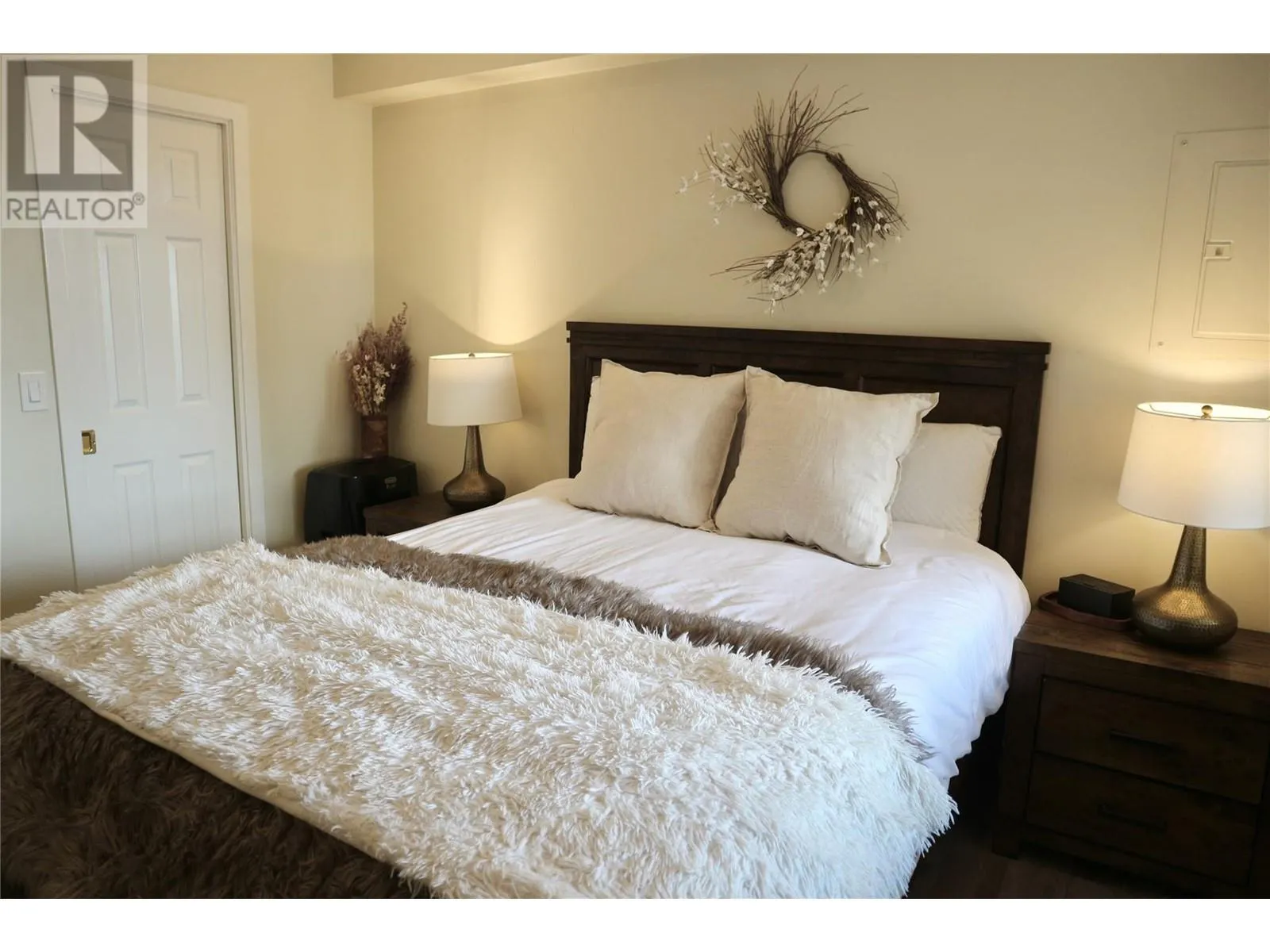 5981 Snow Pines Crescent Unit# 117C