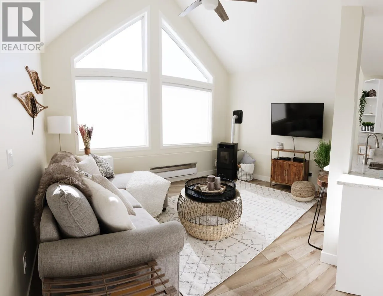 5981 Snow Pines Crescent Unit# 117C