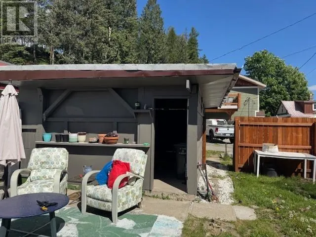 235 BURDETT Street