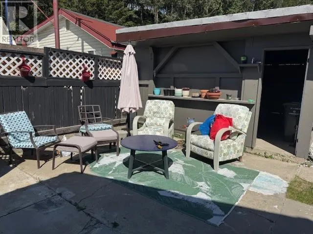 235 BURDETT Street