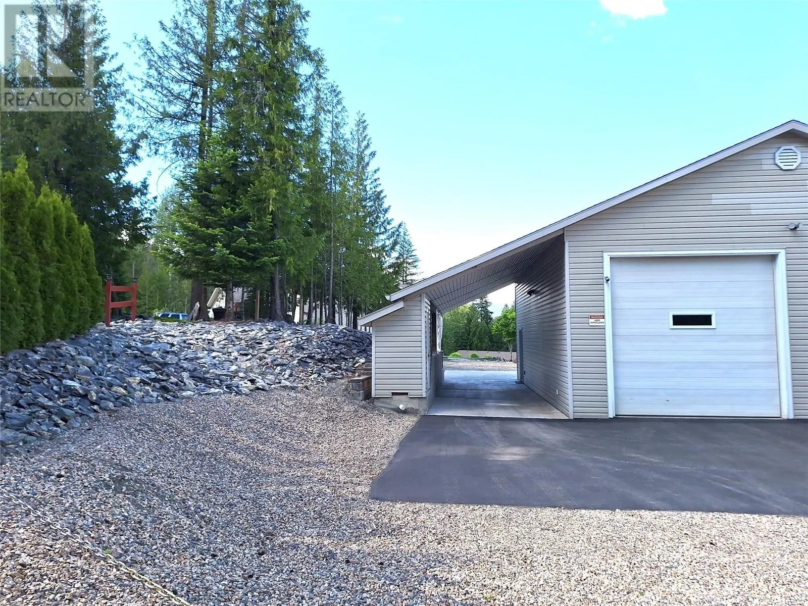 1406 Huckleberry Drive