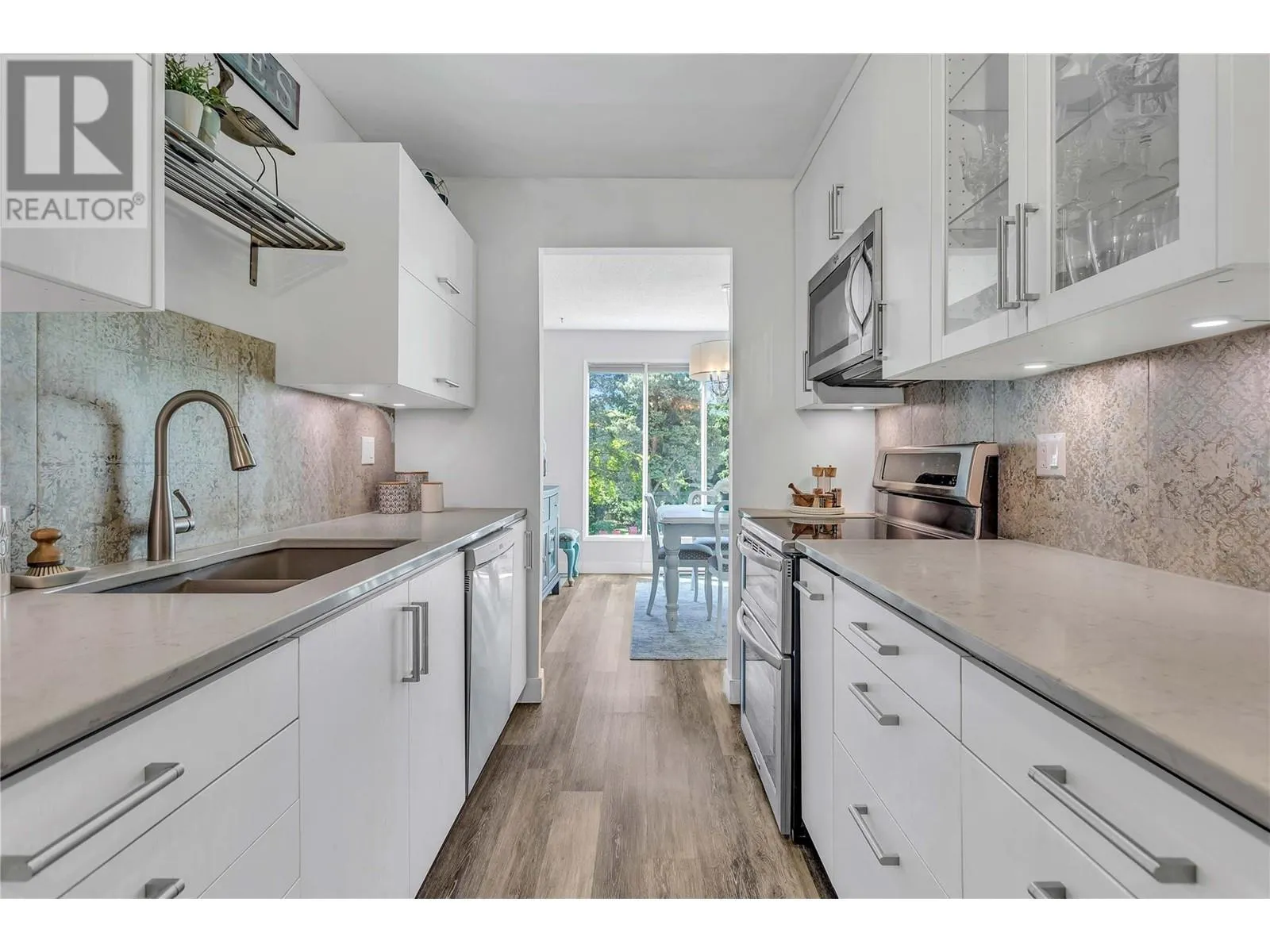 1056 Bernard Avenue Unit# 216