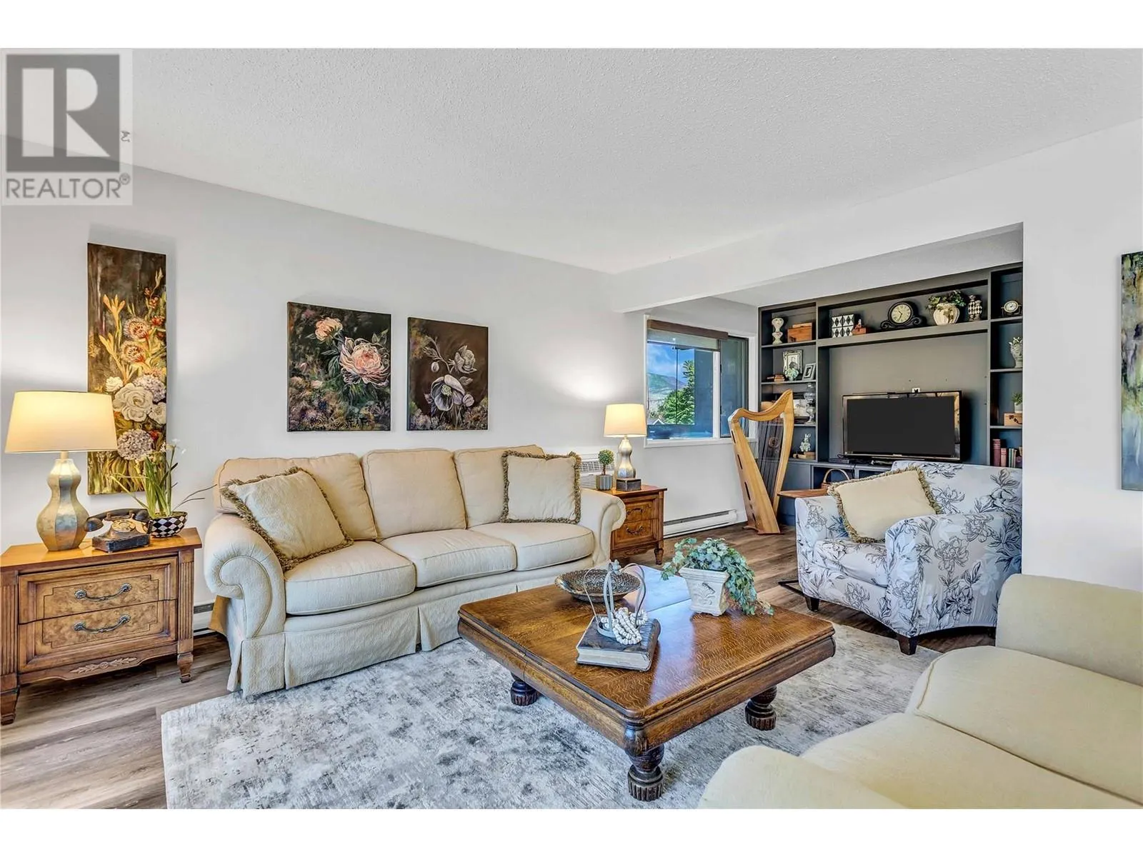 1056 Bernard Avenue Unit# 216