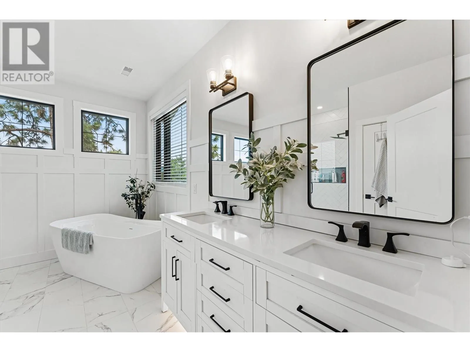 1180 Mission Ridge Road