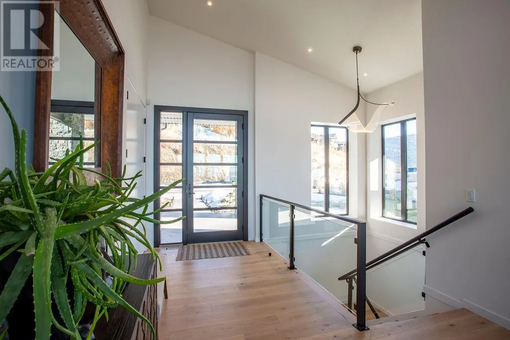 632 Hart Place