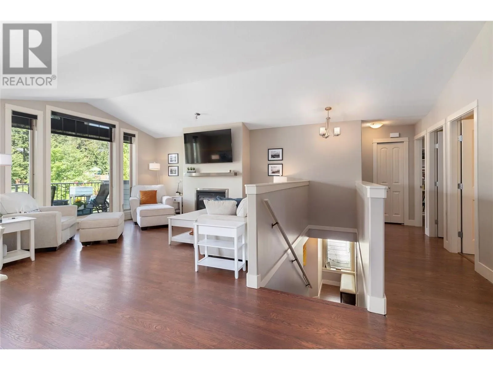 2186 Sunview Drive