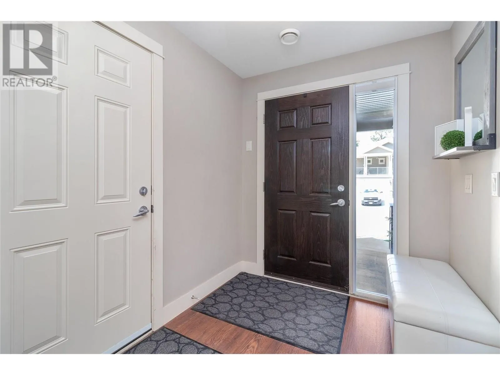 2186 Sunview Drive