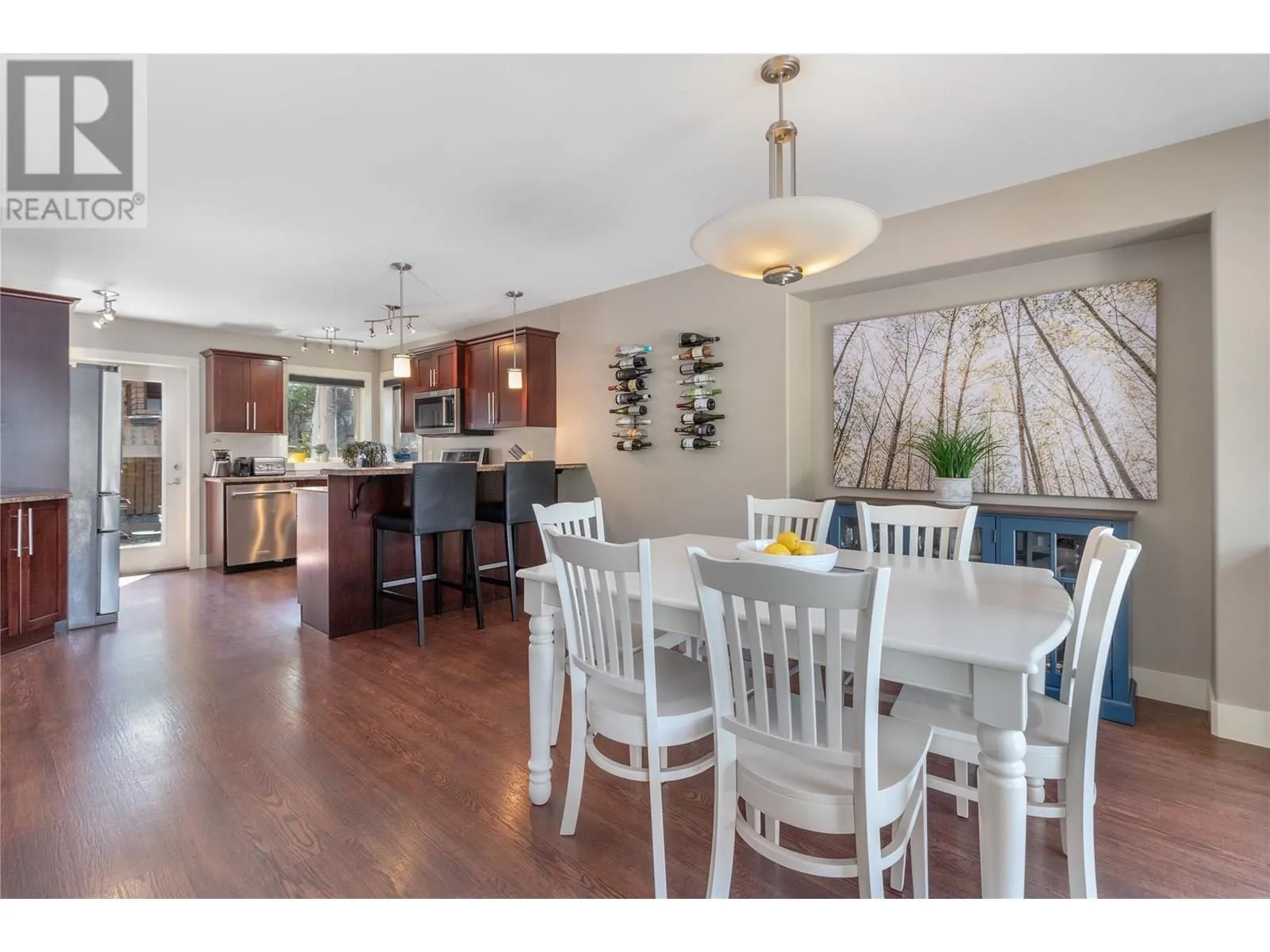 2186 Sunview Drive