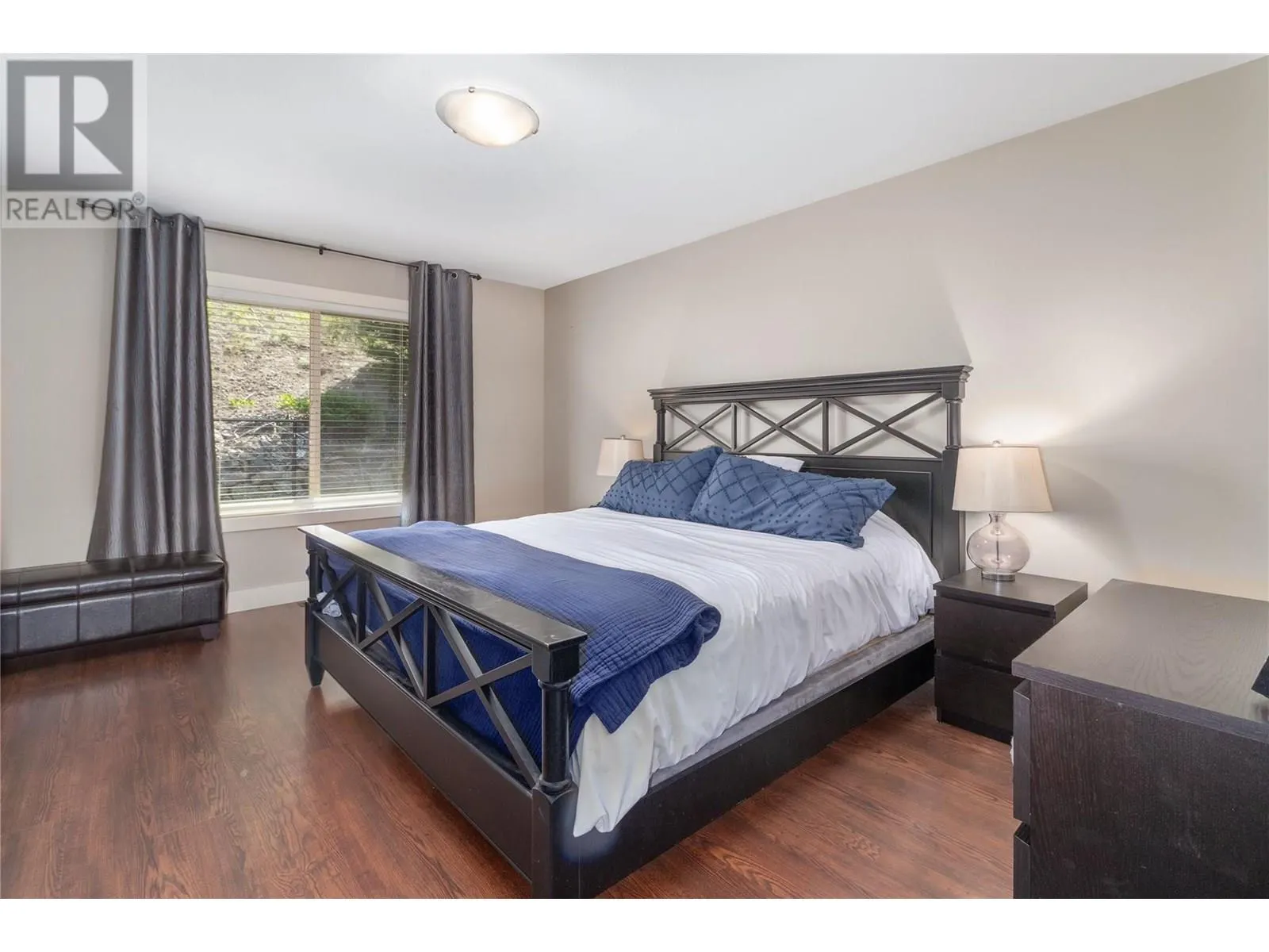 2186 Sunview Drive