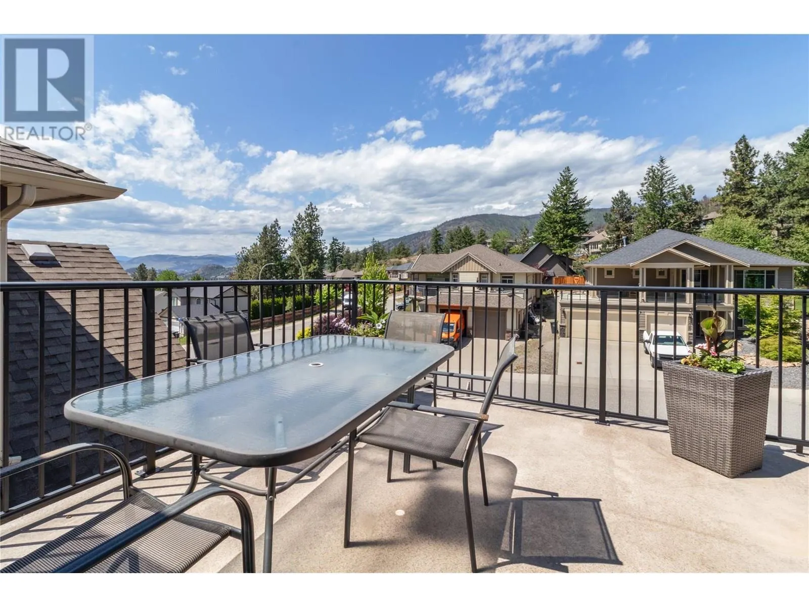 2186 Sunview Drive