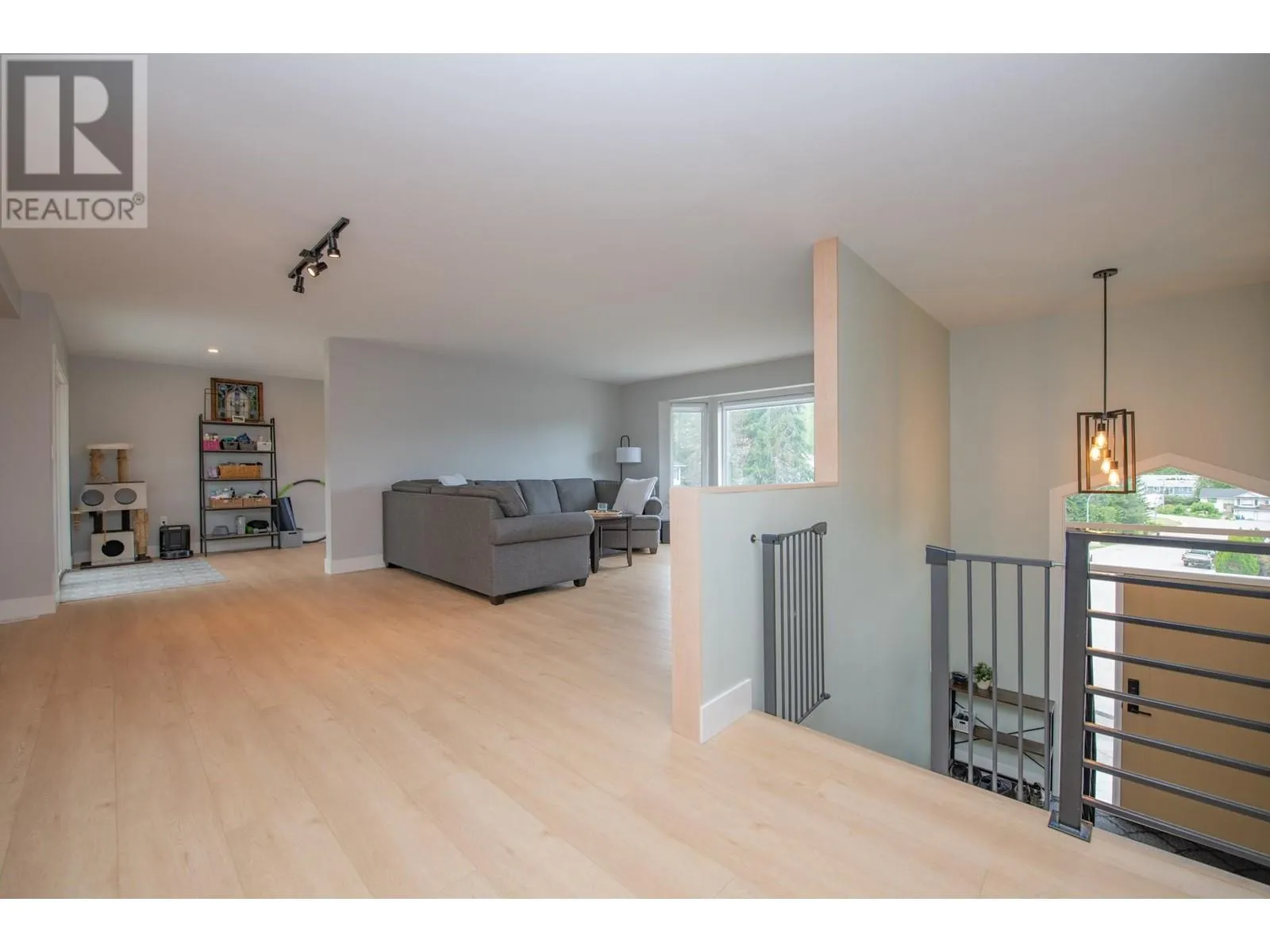 2224 Linea Crescent