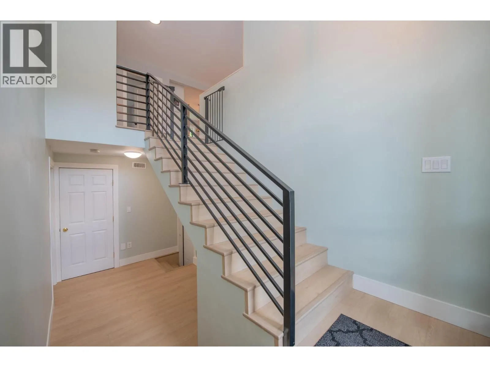 2224 Linea Crescent