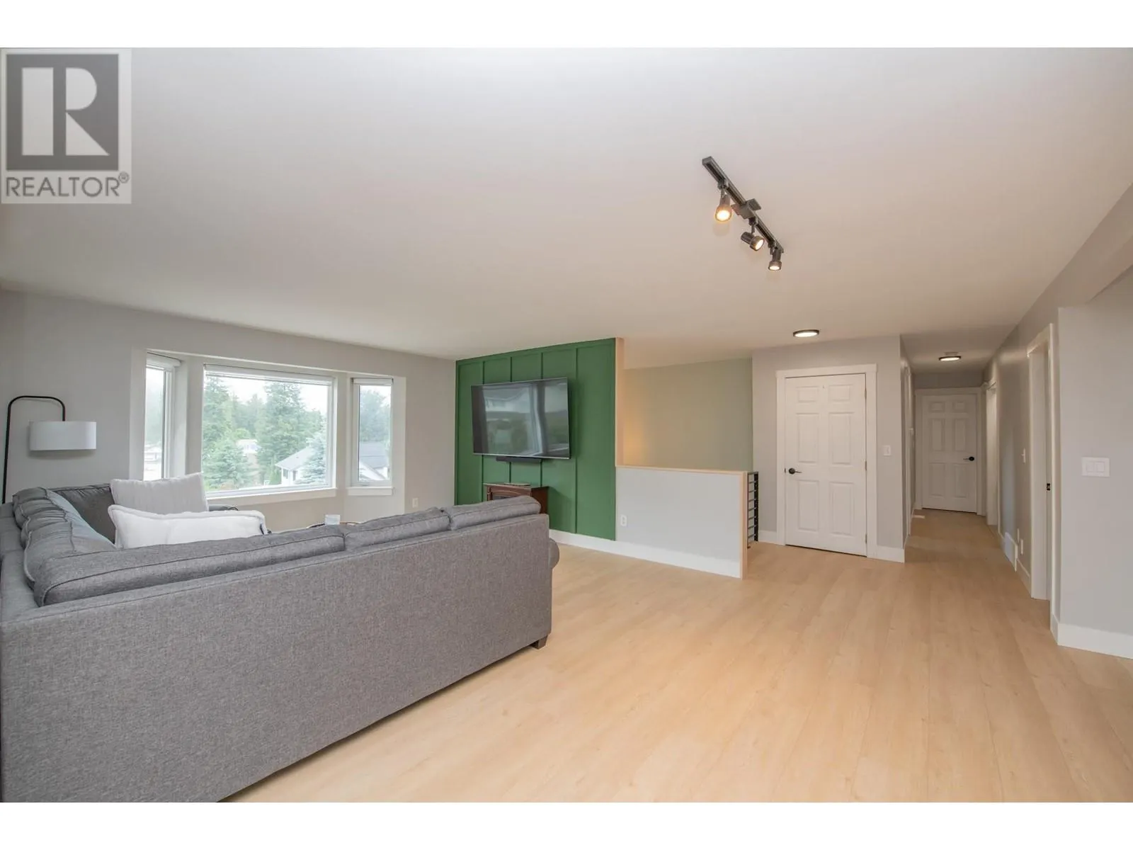 2224 Linea Crescent