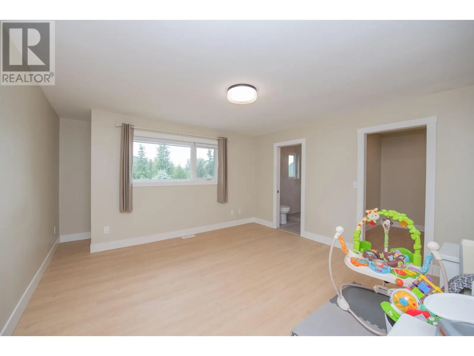 2224 Linea Crescent