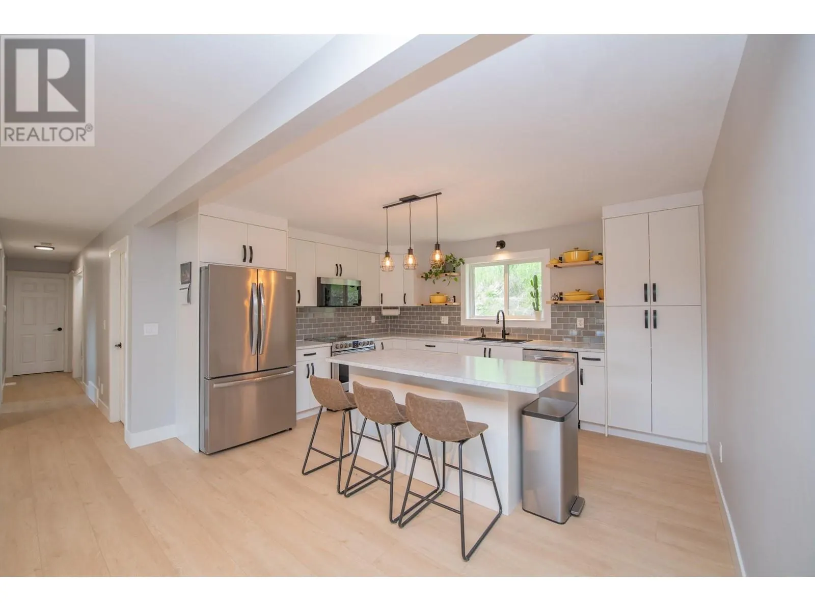 2224 Linea Crescent
