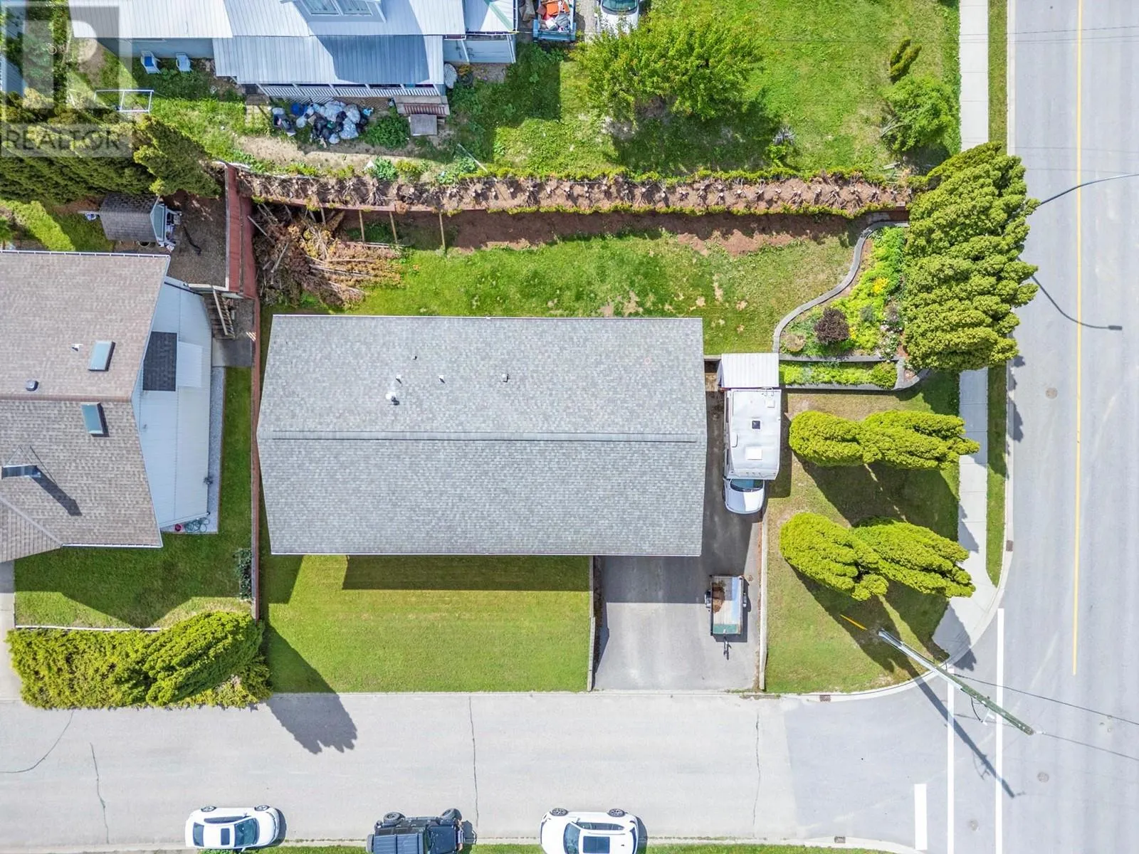 4 Preston Crescent