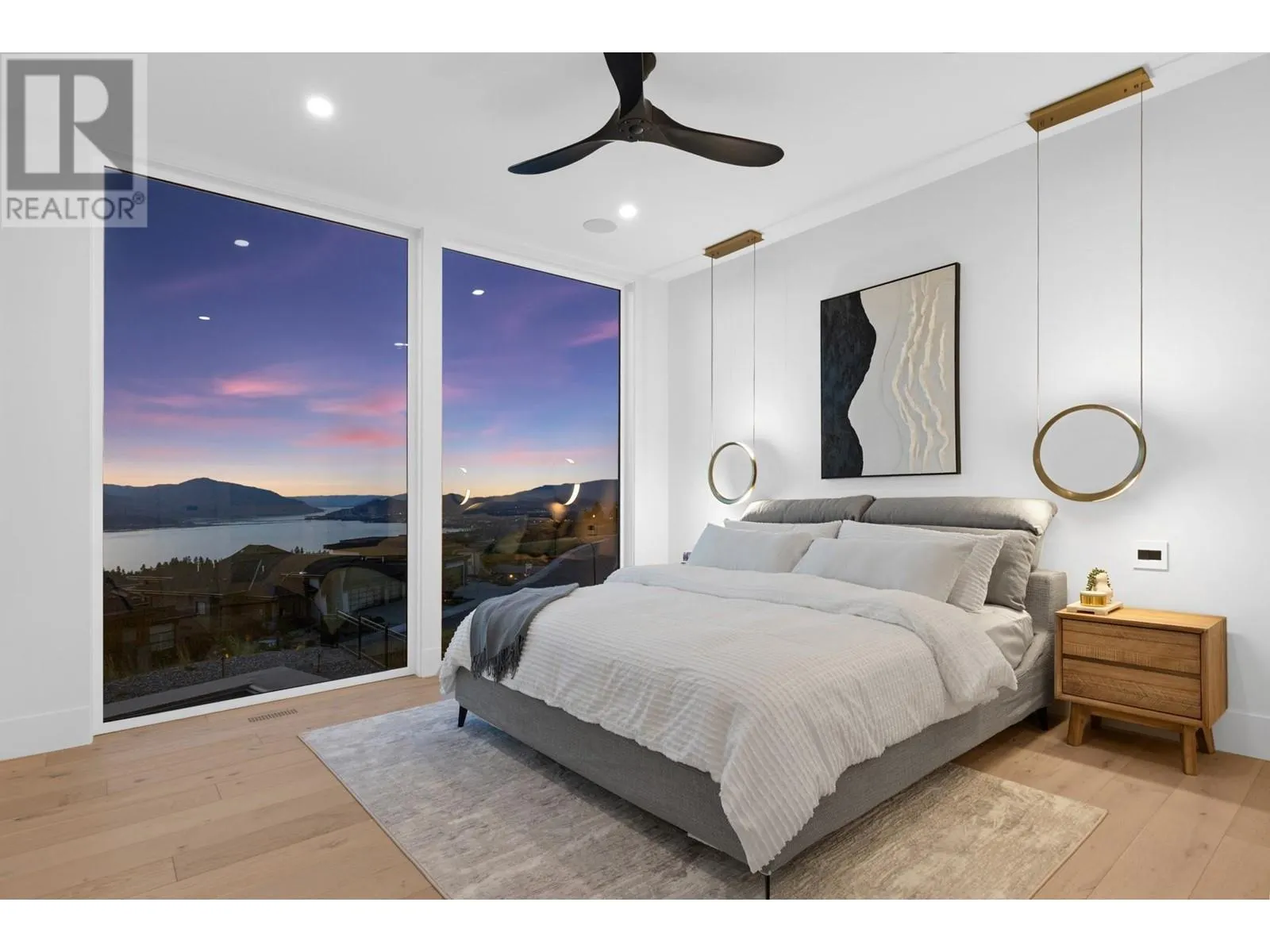 5584 Upper Mission Court
