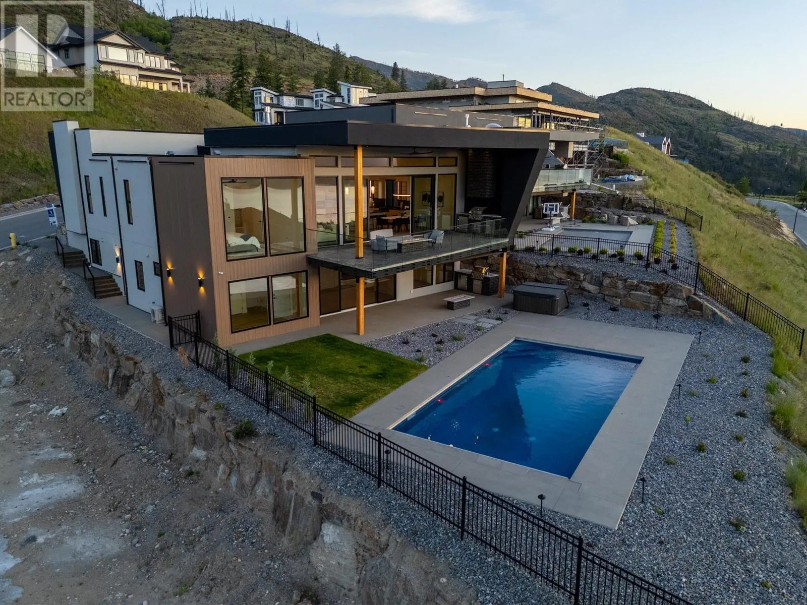 5584 Upper Mission Court