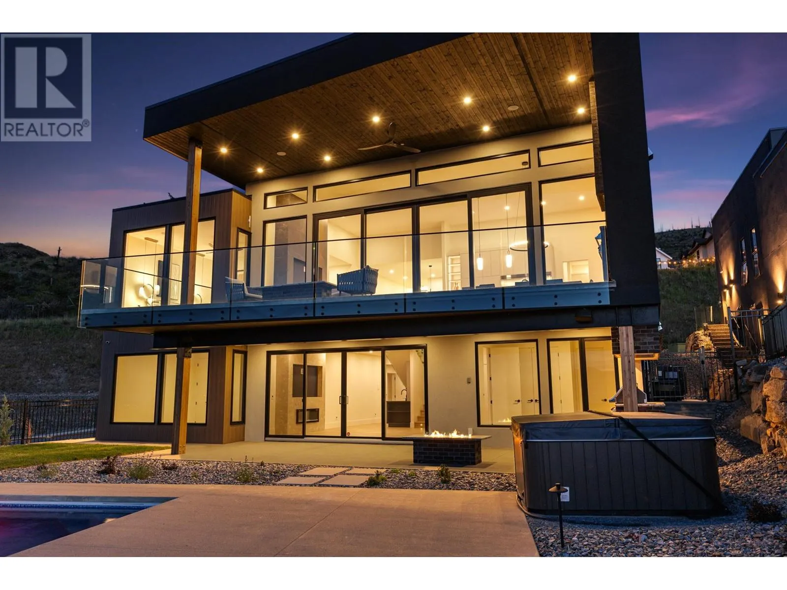 5584 Upper Mission Court