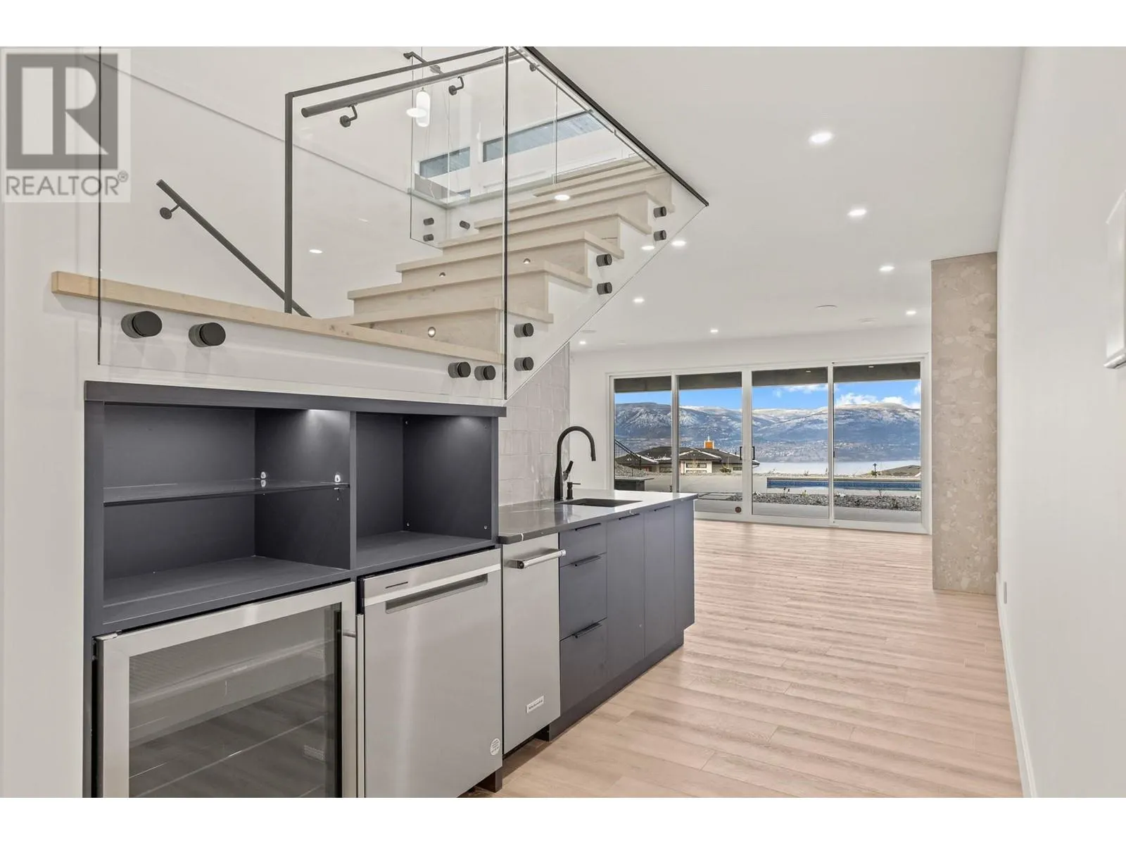 5584 Upper Mission Court