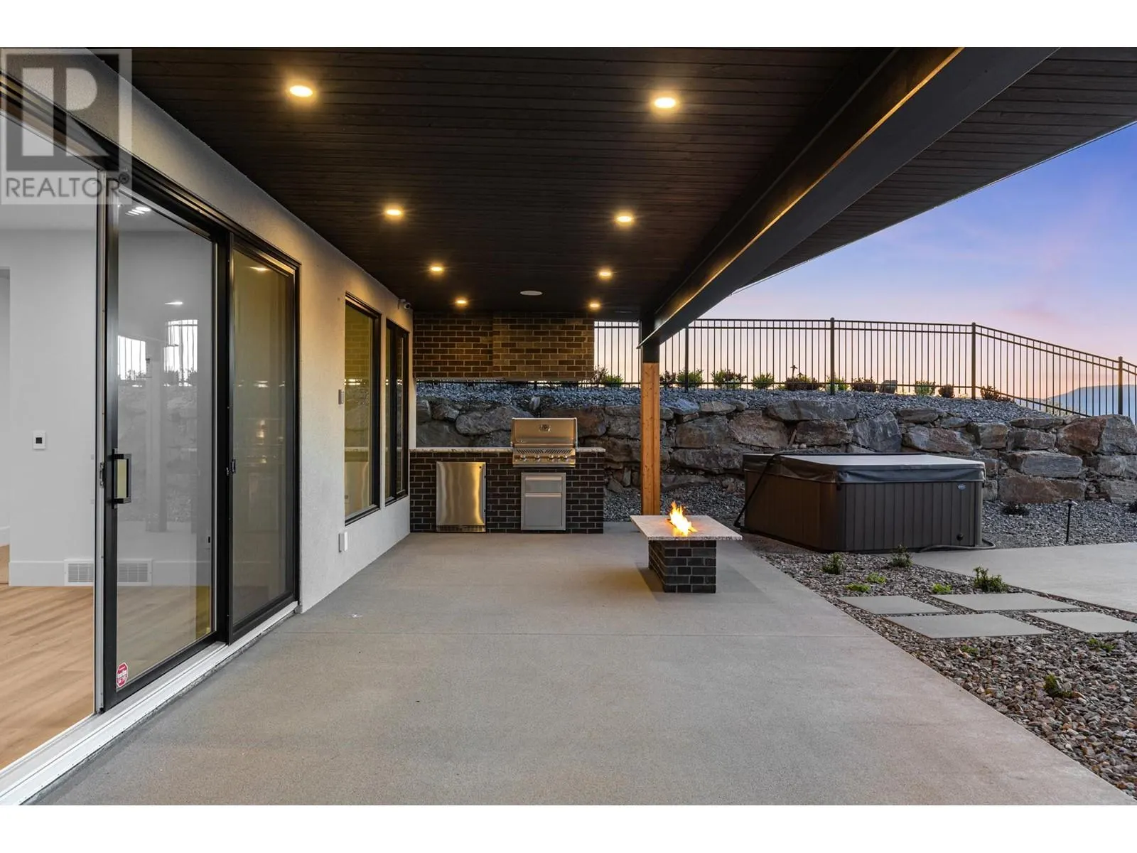 5584 Upper Mission Court