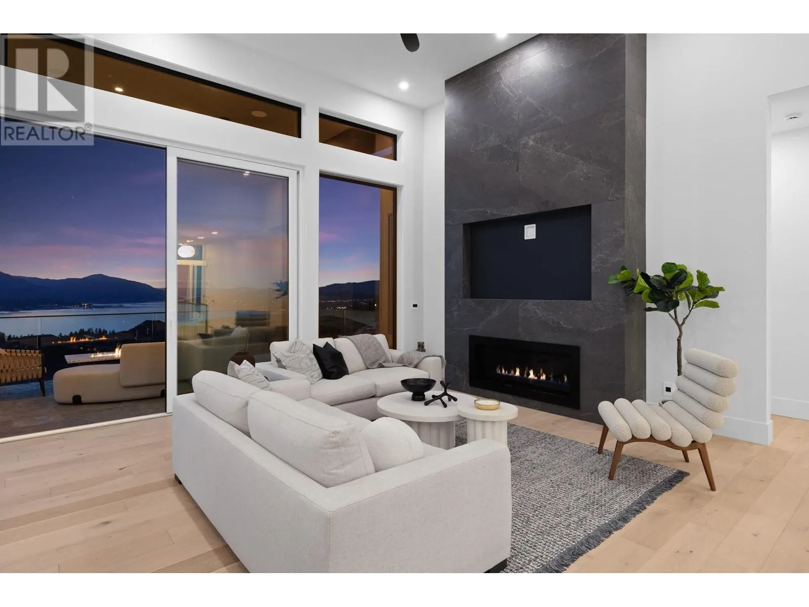 5584 Upper Mission Court