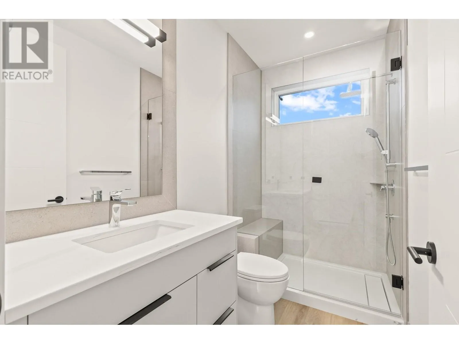 5584 Upper Mission Court