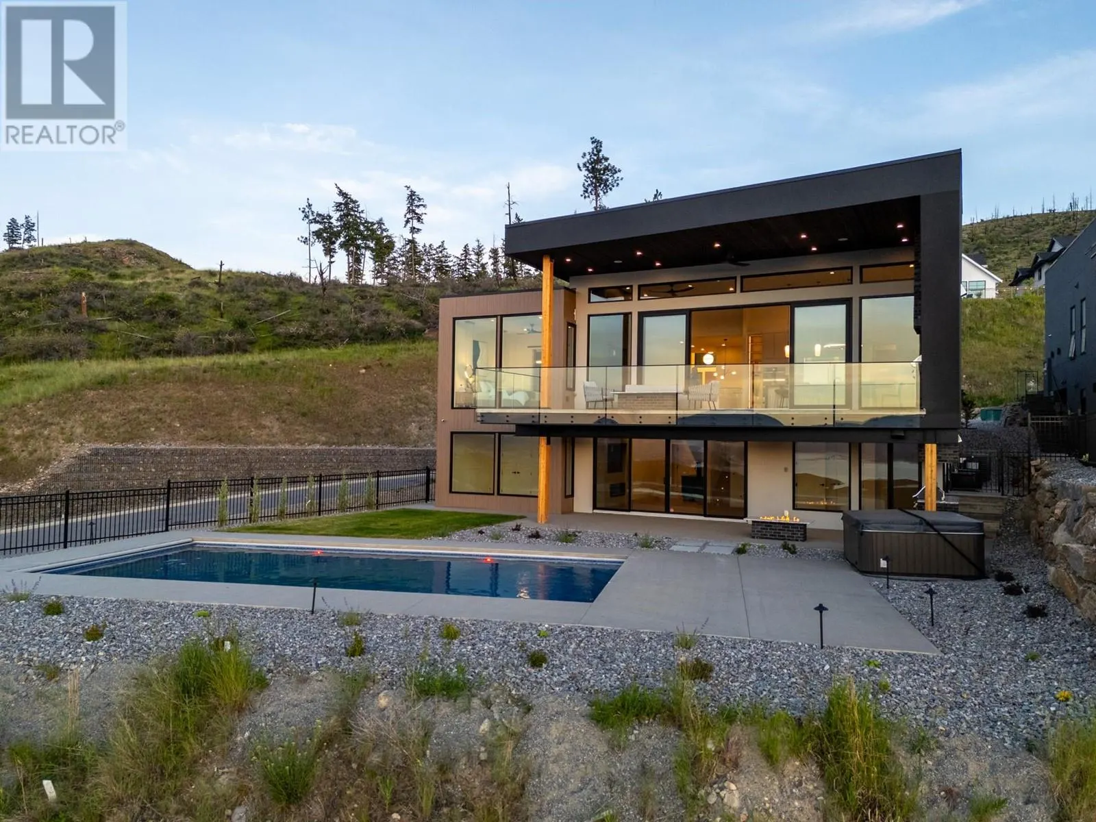 5584 Upper Mission Court
